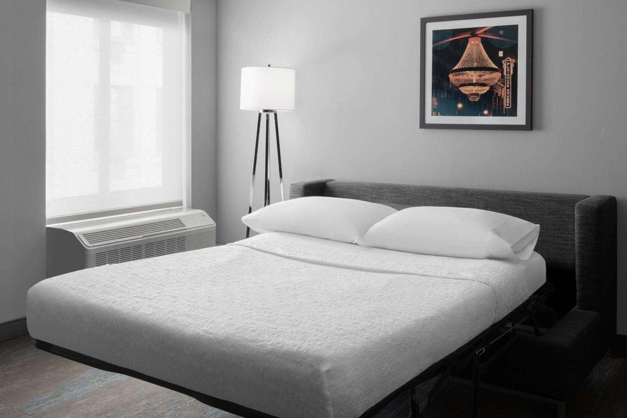 Hampton Inn Cleveland-Downtown Kültér fotó