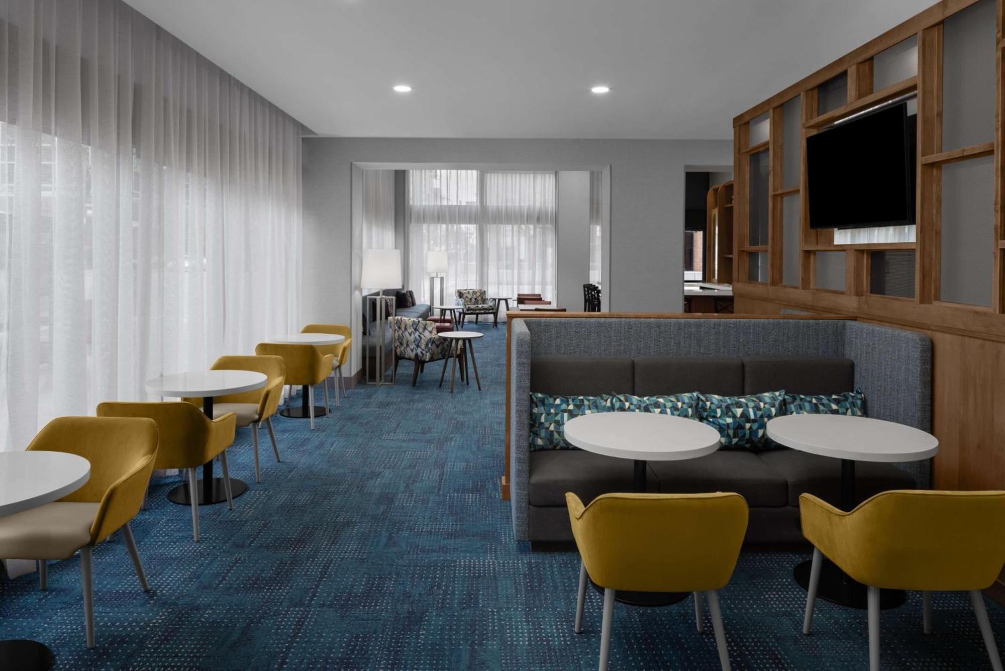 Hampton Inn Cleveland-Downtown Kültér fotó